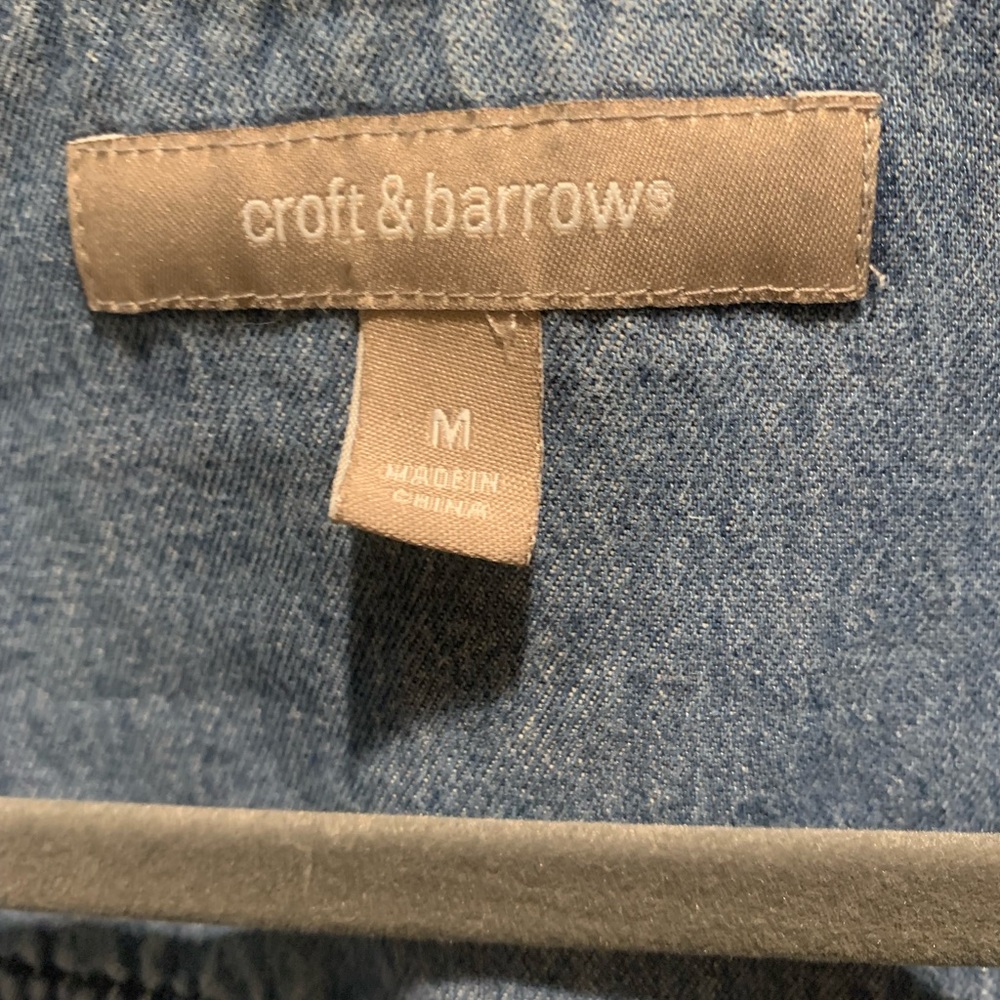 Size medium - Picture 2 of 4
